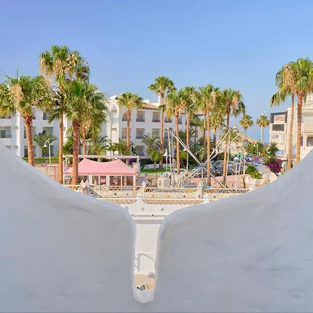 Weforyou Ola Puerto Marina Benalmadena
